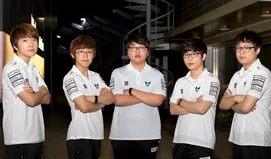 Bilibili Gaming 在 VCT 2025： China Stage 2 中击败了 JD Gaming