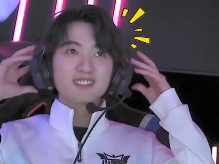 Meiko成为LPL首位在国际赛事BO5里被LEC战队两次横扫的选手